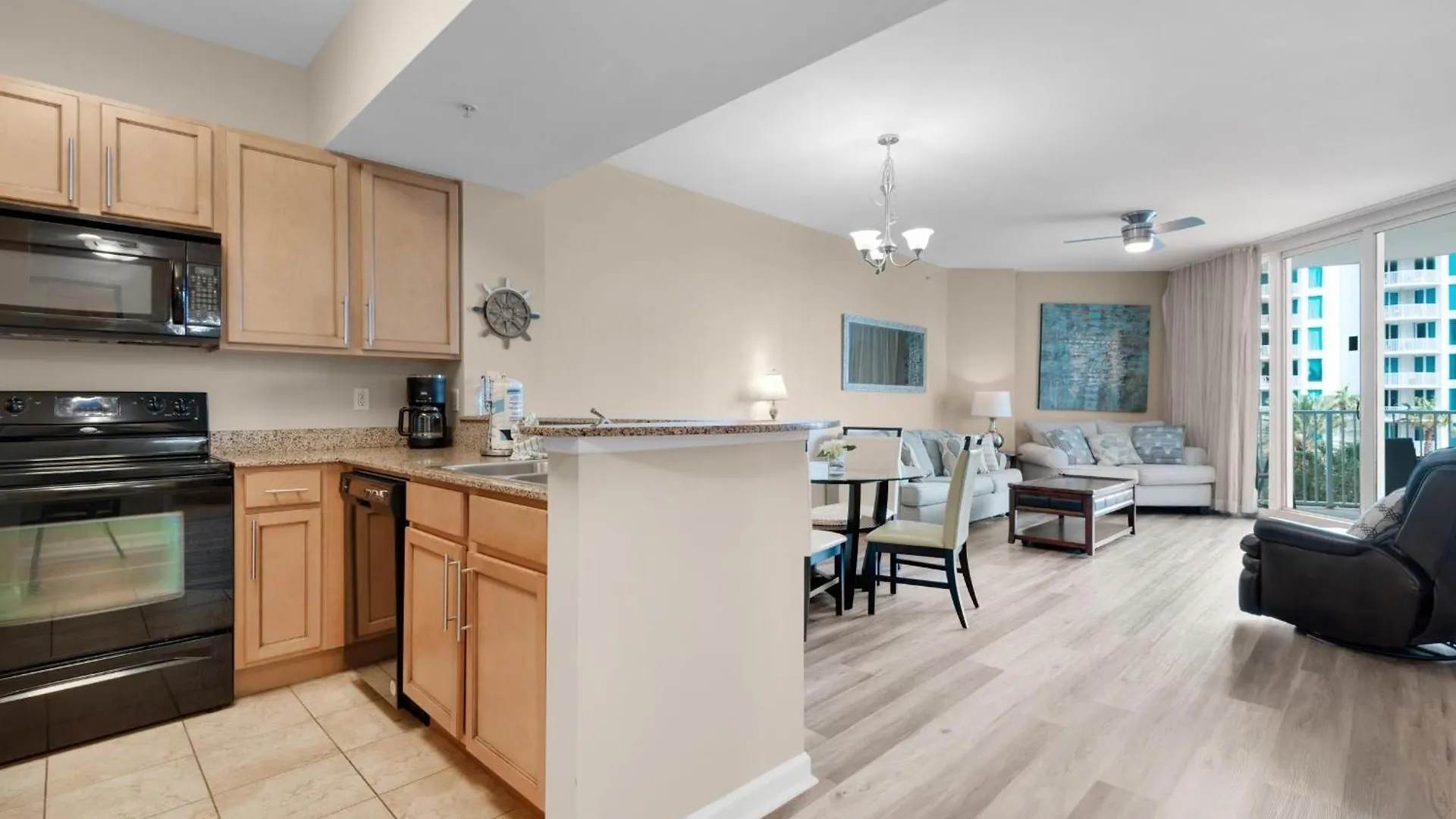 Apart-hotel Palms Resort #2413 Jr. 2Br Destin